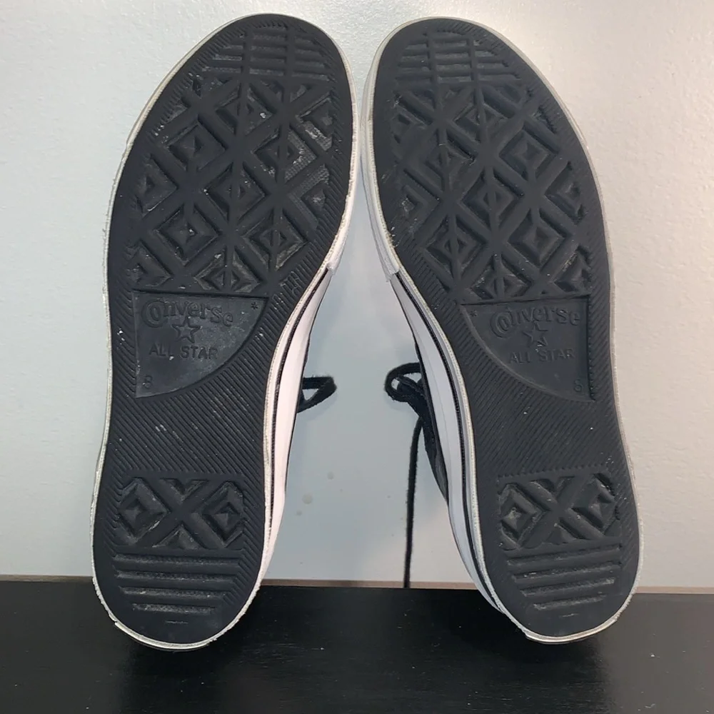 Converse Chuck Taylor 70 All Star High Top Black. Size:‎ Men’s 8/Women’s 10.
